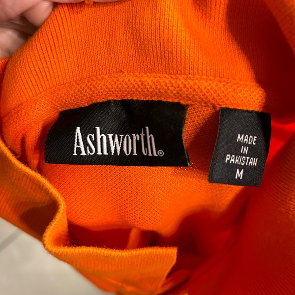 University of Florida Men’s Polo Shirt. Medium in size. - Picture 5 of 6